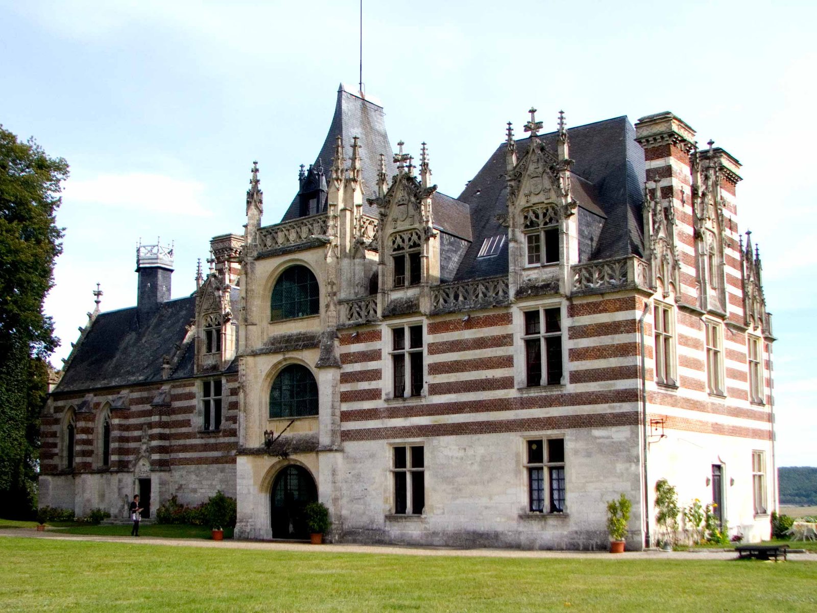 chateau etelan